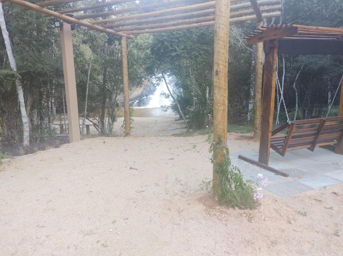 Casa De Campo Banheira, Lareira E Cachoeira Pedra Azul  Εξωτερικό φωτογραφία