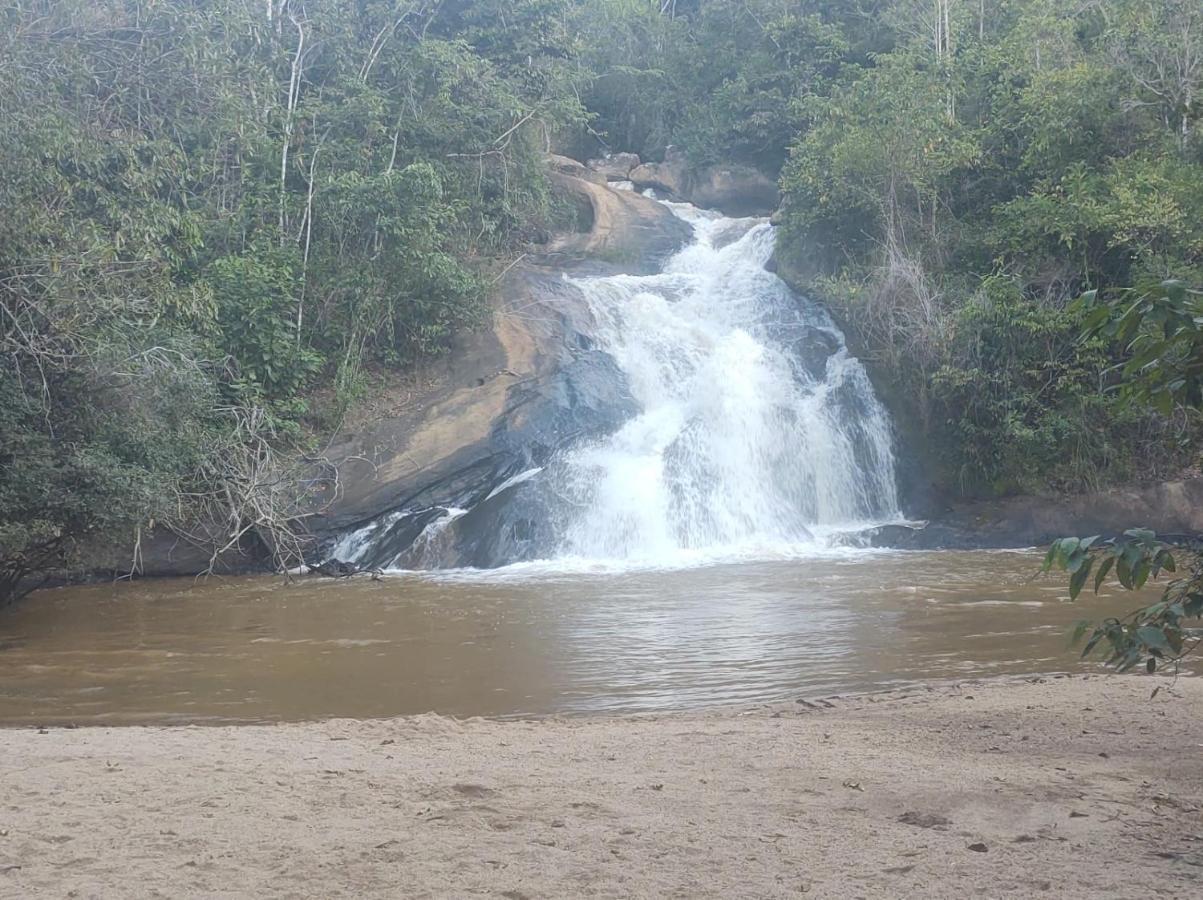 Casa De Campo Banheira, Lareira E Cachoeira Pedra Azul  Εξωτερικό φωτογραφία
