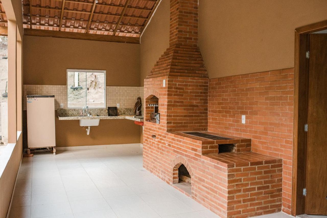 Casa De Campo Banheira, Lareira E Cachoeira Pedra Azul  Εξωτερικό φωτογραφία